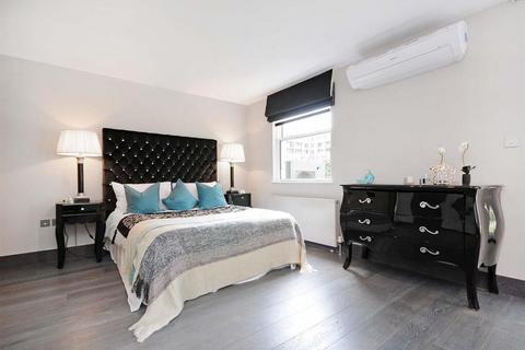 4 bedroom house to rent, St. Johns Wood Park, London NW8