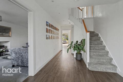 undefined, Berry Wood Close, Rochester