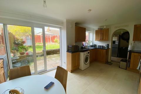 undefined, Elm Drive, Deanshanger, MILTON KEYNES