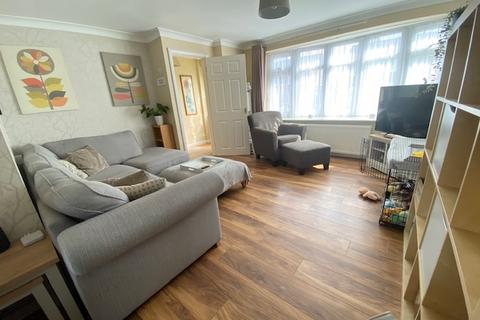 undefined, Elm Drive, Deanshanger, MILTON KEYNES