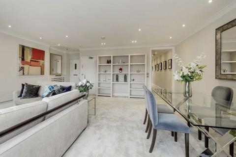 undefined, Cadogan Square, London SW1X
