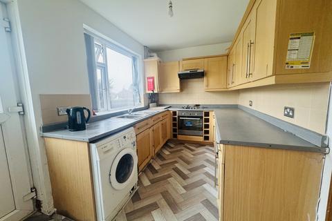 undefined, Langdale Avenue, BRADFORD