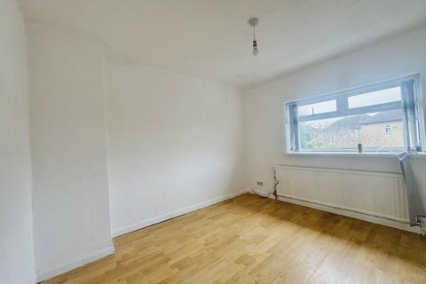 undefined, Langdale Avenue, BRADFORD