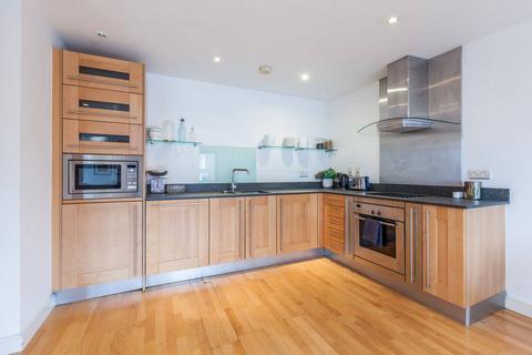 2 bedroom flat for sale, Garden Walk, Shoreditch, London, EC2A
