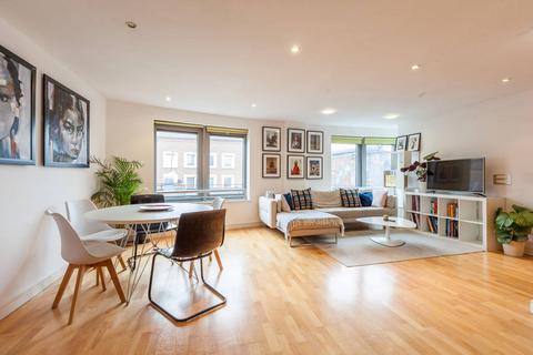 2 bedroom flat for sale, Garden Walk, Shoreditch, London, EC2A
