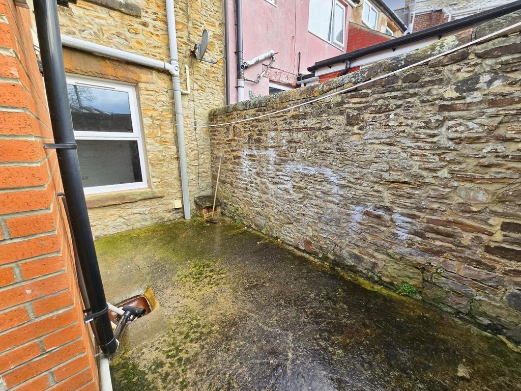 Rear Courtyard