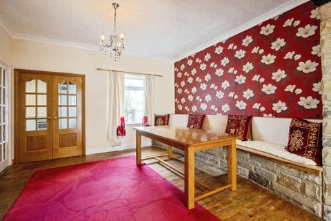 4 bedroom terraced house for sale, Ashfield Terrace, Leeds LS15