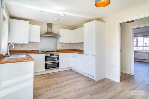 Almond Avenue, Whittlesey, PETERBOROUGH