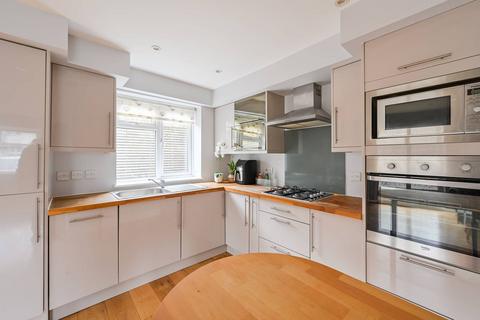 1 bedroom end of terrace house to rent, Clavering Road, Aldersbrook, London, E12