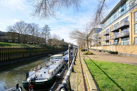 undefined, Point Wharf Lane, Brentford, Brentford, TW8