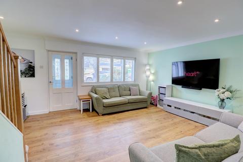 3 bedroom semi-detached house for sale, Hayfield Drive, High Wycombe HP15