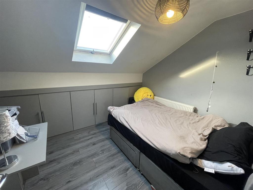 Seventh Bedroom