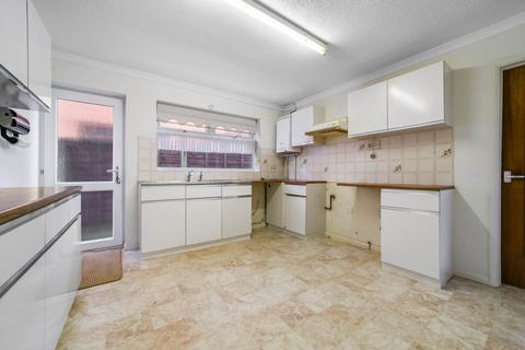 2 bedroom detached bungalow for sale, The Street, Capel St Mary