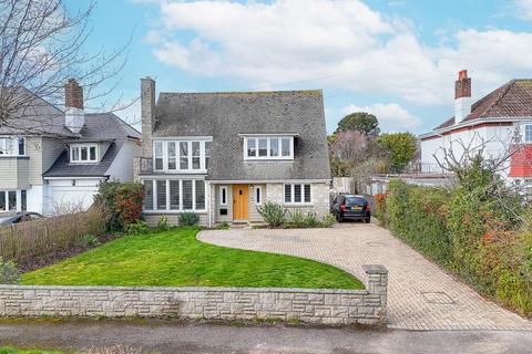 3 bedroom detached house for sale, Hynesbury Road, Friars Cliff, Christchurch, BH23