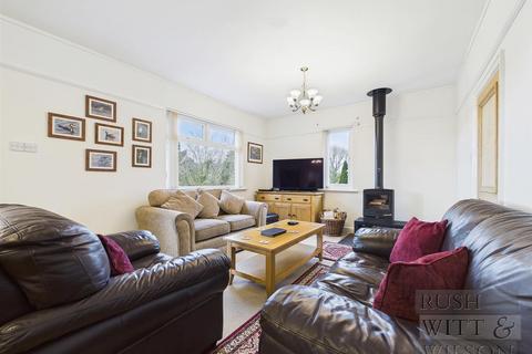 undefined, Sandrock Hill, Crowhurst