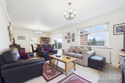 undefined, Sandrock Hill, Crowhurst