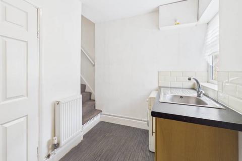 2 bedroom terraced house for sale, Colenso Villas, Barnsley Street, Hull, HU8 7TE