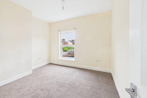 2 bedroom terraced house for sale, Colenso Villas, Barnsley Street, Hull, HU8 7TE
