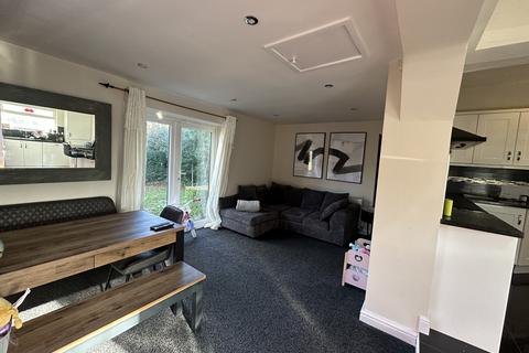 undefined, Liverpool Road, Warrington, WA5