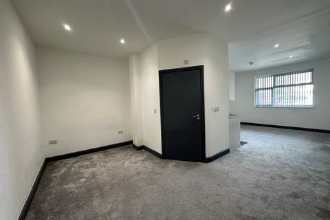 Studio to rent, Broadway Courtyard, Nelson, BB9