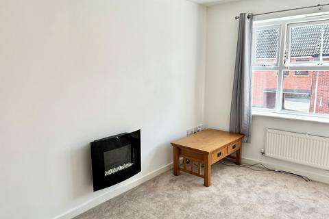 2 bedroom semi-detached house to rent, Gough Grove, Nottingham, NG10