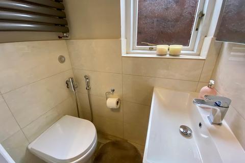 undefined, Birchtree Close, ALTRINCHAM, WA14