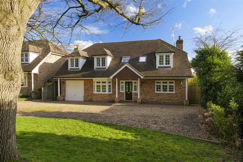 4 bedroom detached house for sale, The Oaks, Grove Green Lane, Weavering