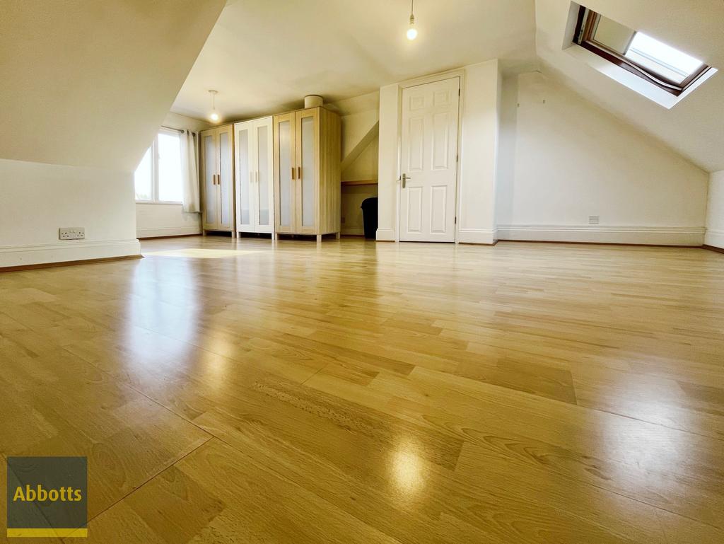 Upstairs bedroom 1
