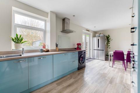 undefined, Barton Road, Badersfield