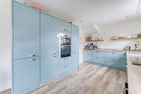 undefined, Barton Road, Badersfield