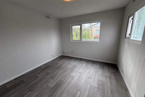 undefined, Neales Way, Chesterfield, S42