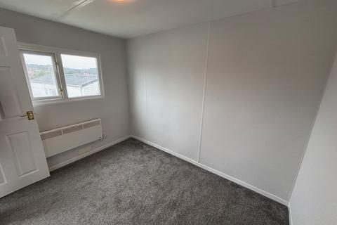 undefined, Neales Way, Chesterfield, S42