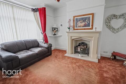 3 bedroom semi-detached house for sale, Wivelsfield Road, Balby, Doncaster