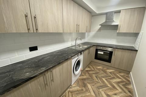 1 bedroom house to rent, Victoria Street, Sheerness, ME12