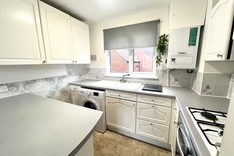 2 bedroom flat to rent, Leamouth Road, London, E6