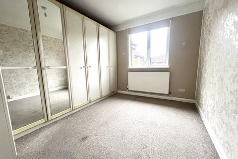 2 bedroom flat to rent, Leamouth Road, London, E6