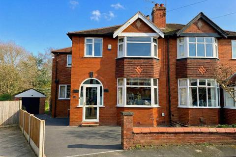 4 bedroom semi-detached house for sale, Curzon Drive, Timperley, Altrincham