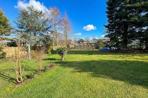 4 bedroom semi-detached house for sale, Curzon Drive, Timperley, Altrincham