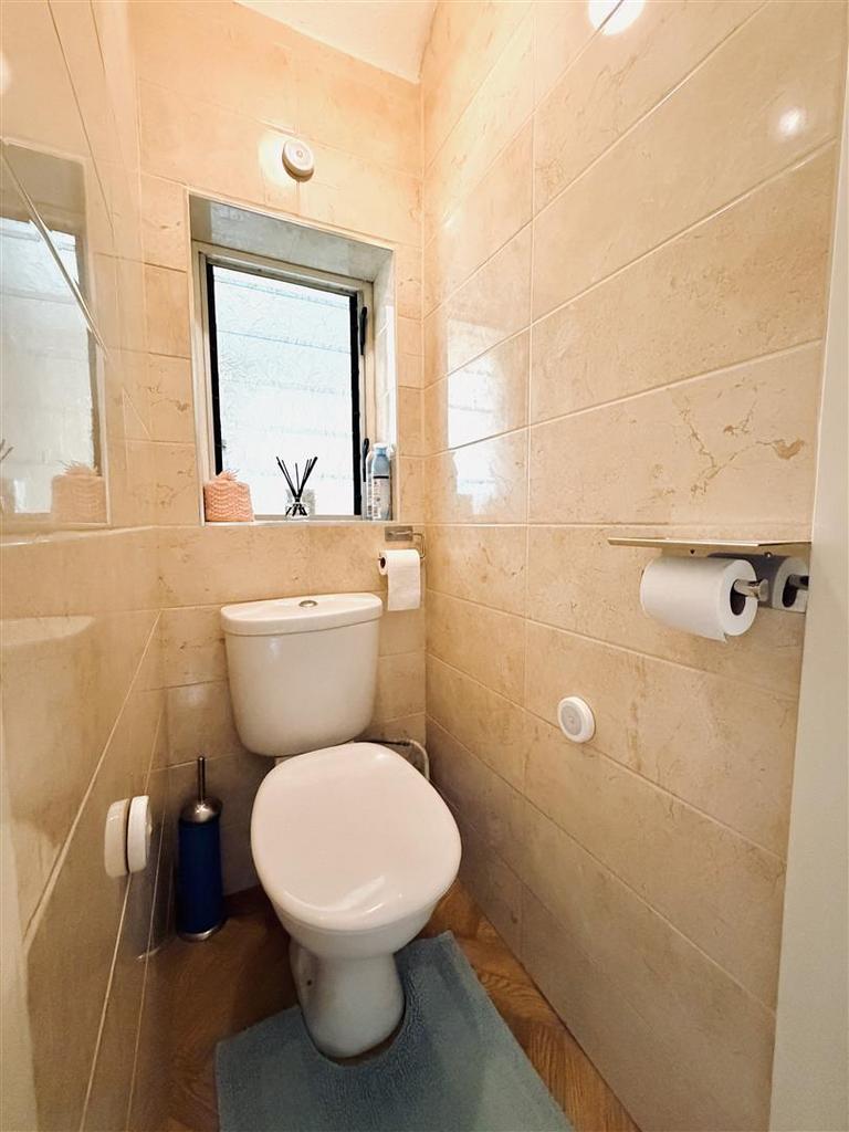 Separate WC