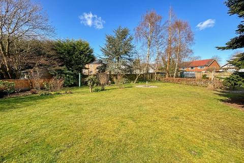 4 bedroom semi-detached house for sale, Curzon Drive, Timperley, Altrincham
