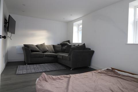 Studio to rent, Rosemary Road, Clacton-on-Sea, CO15