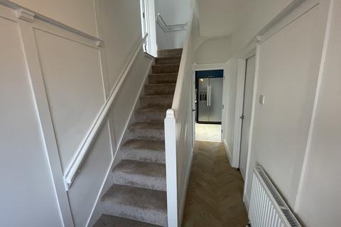 undefined, North Linkside Road, Liverpool, L25
