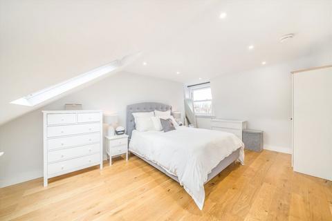 undefined, Fieldhouse Road, London SW12