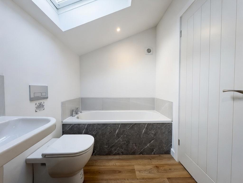 En-suite Bathroom