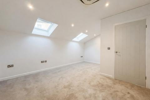 undefined, Hookstone Drive, HARROGATE