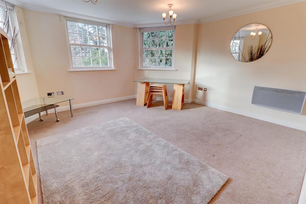Living/Dining Room