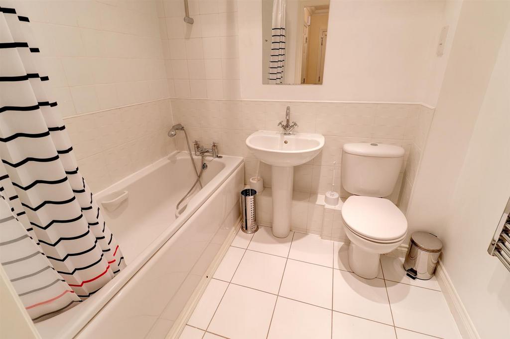 Main Bathroom