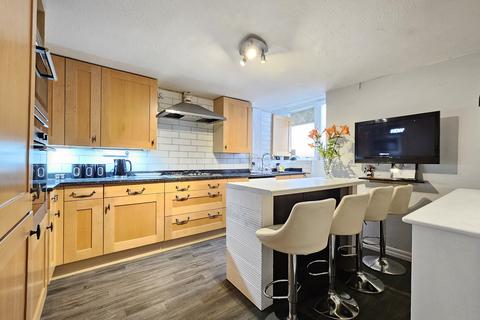 undefined, Darnley Street, Gravesend, DA11