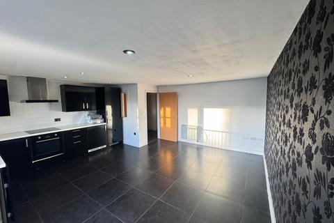 2 bedroom flat to rent, Sandpipers Court, Liverpool, L23