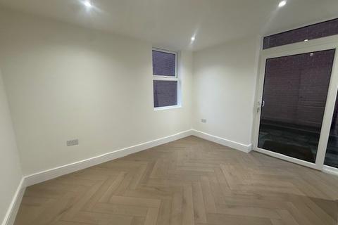 2 bedroom apartment to rent, Croydon, CR0